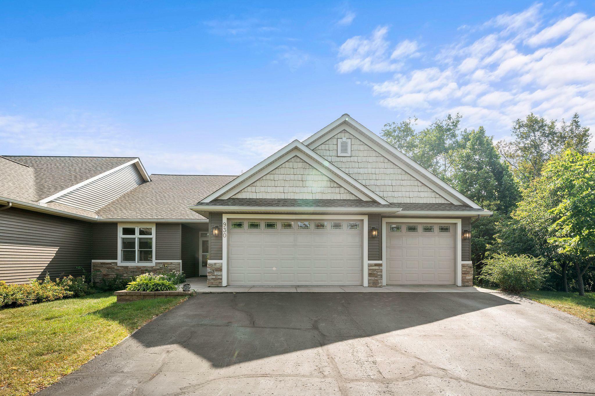 Property Photo:  930 Fairchild Drive  WI 54022 