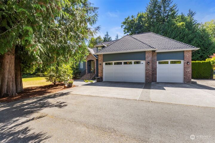 Home for sale in Bremerton 7540 Hampshire Lane NE, Bremerton, WA 98311