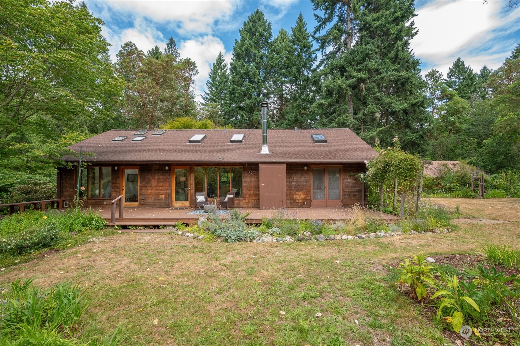 11325 SW 220th Street  Vashon WA 98070 photo