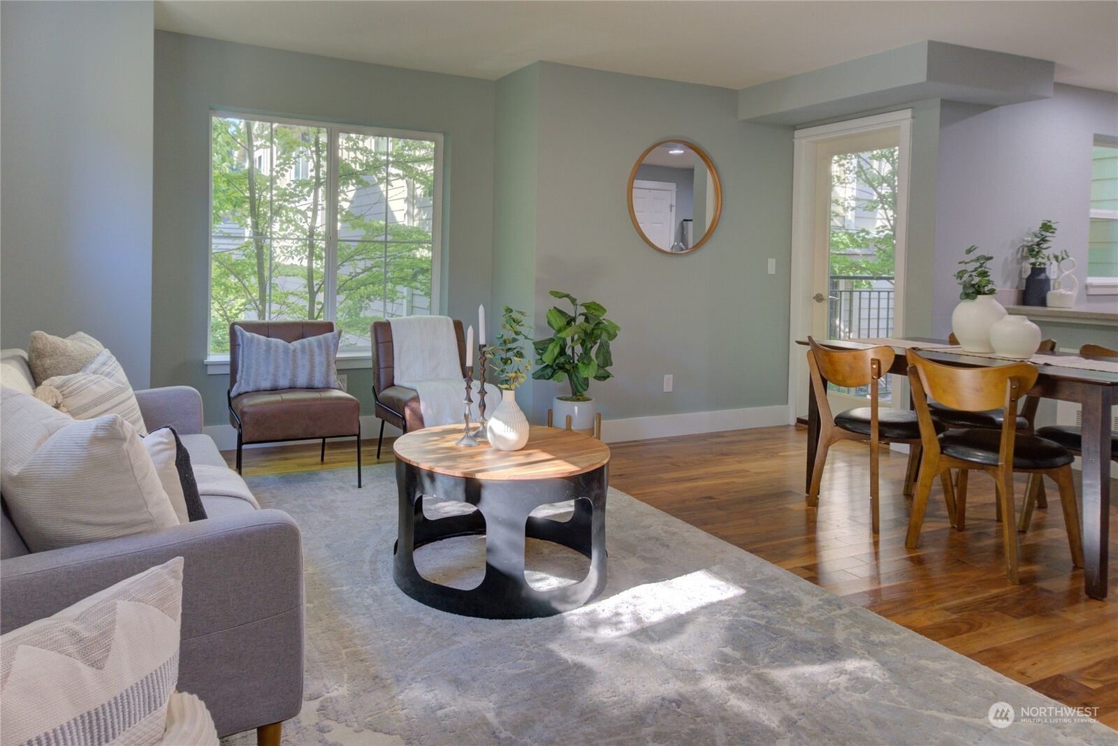 Property Photo:  10711 Greenwood Avenue N B  WA 98133 