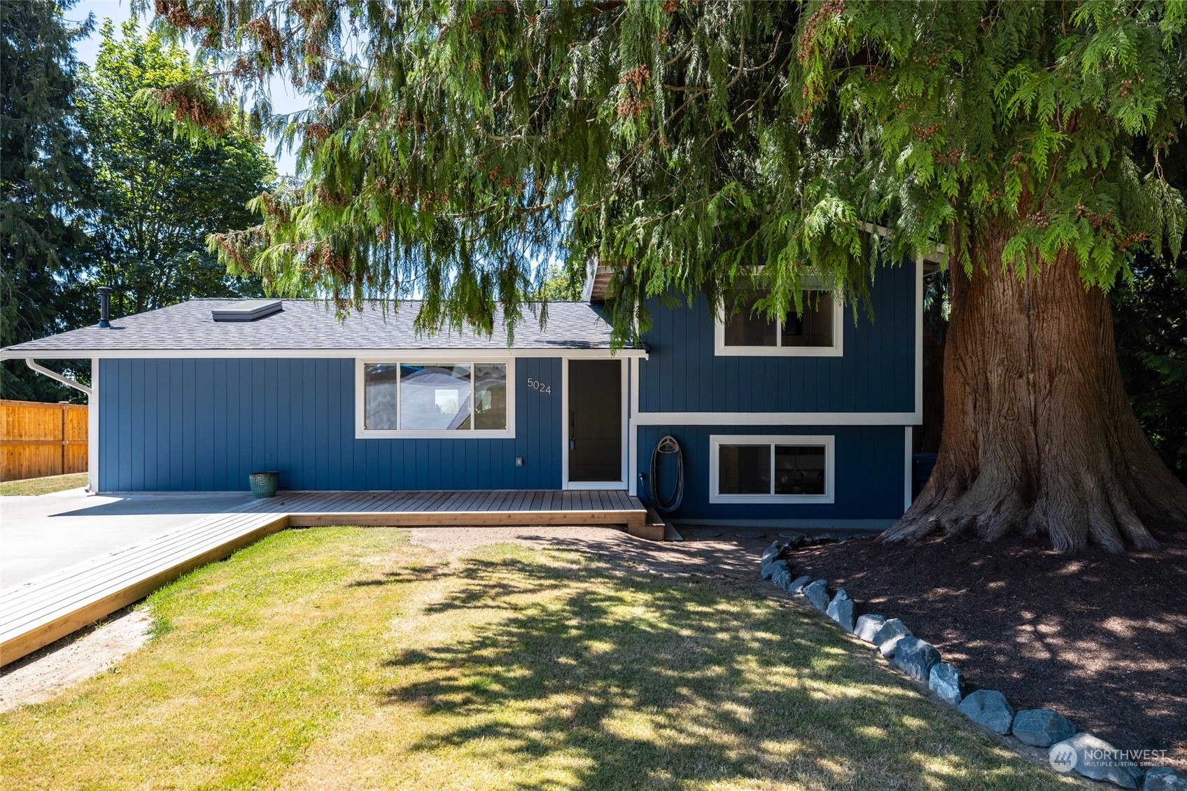 5024 72nd Drive NE  Marysville WA 98270 photo