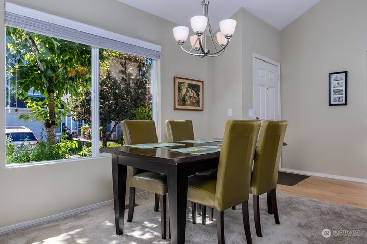 Property Photo:  4318 S 220th Place  WA 98032 