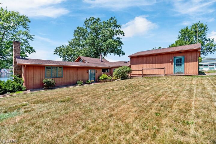 3590 Birdland Avenue  Coventry OH 44319 photo