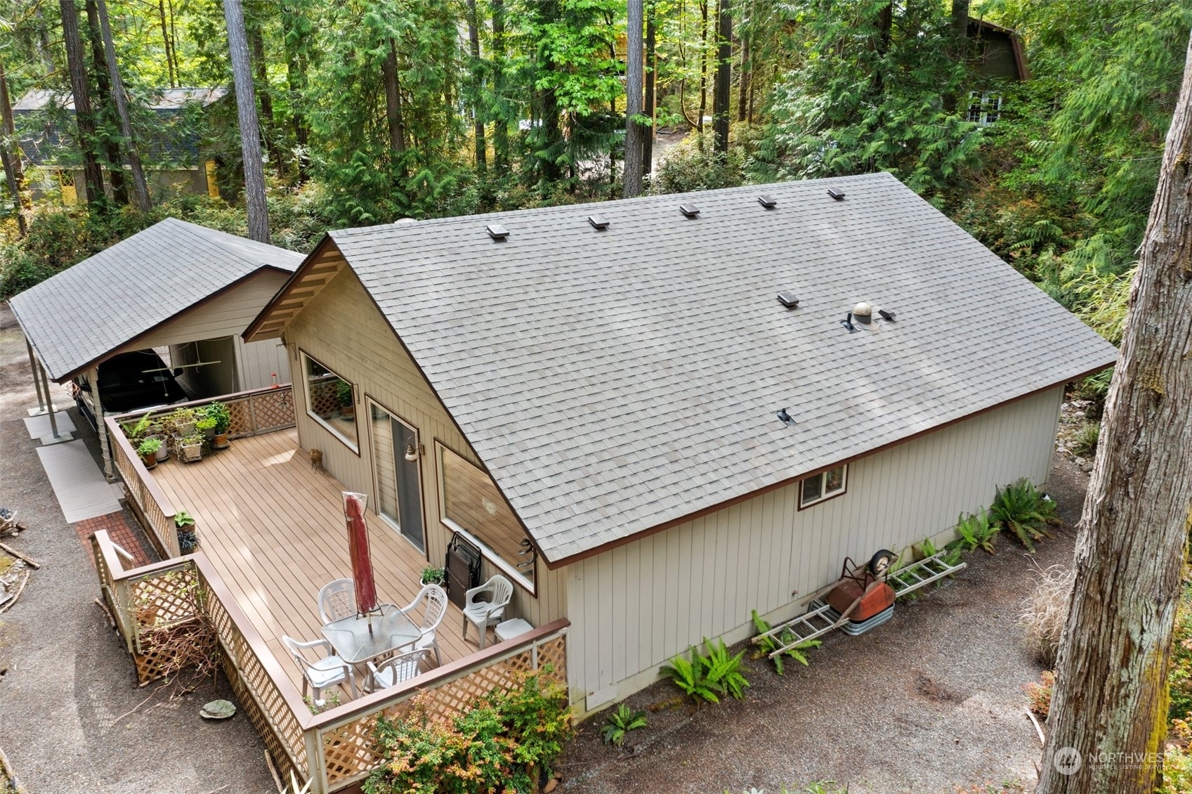 Property Photo:  345 E Pointes Drive E  WA 98584 