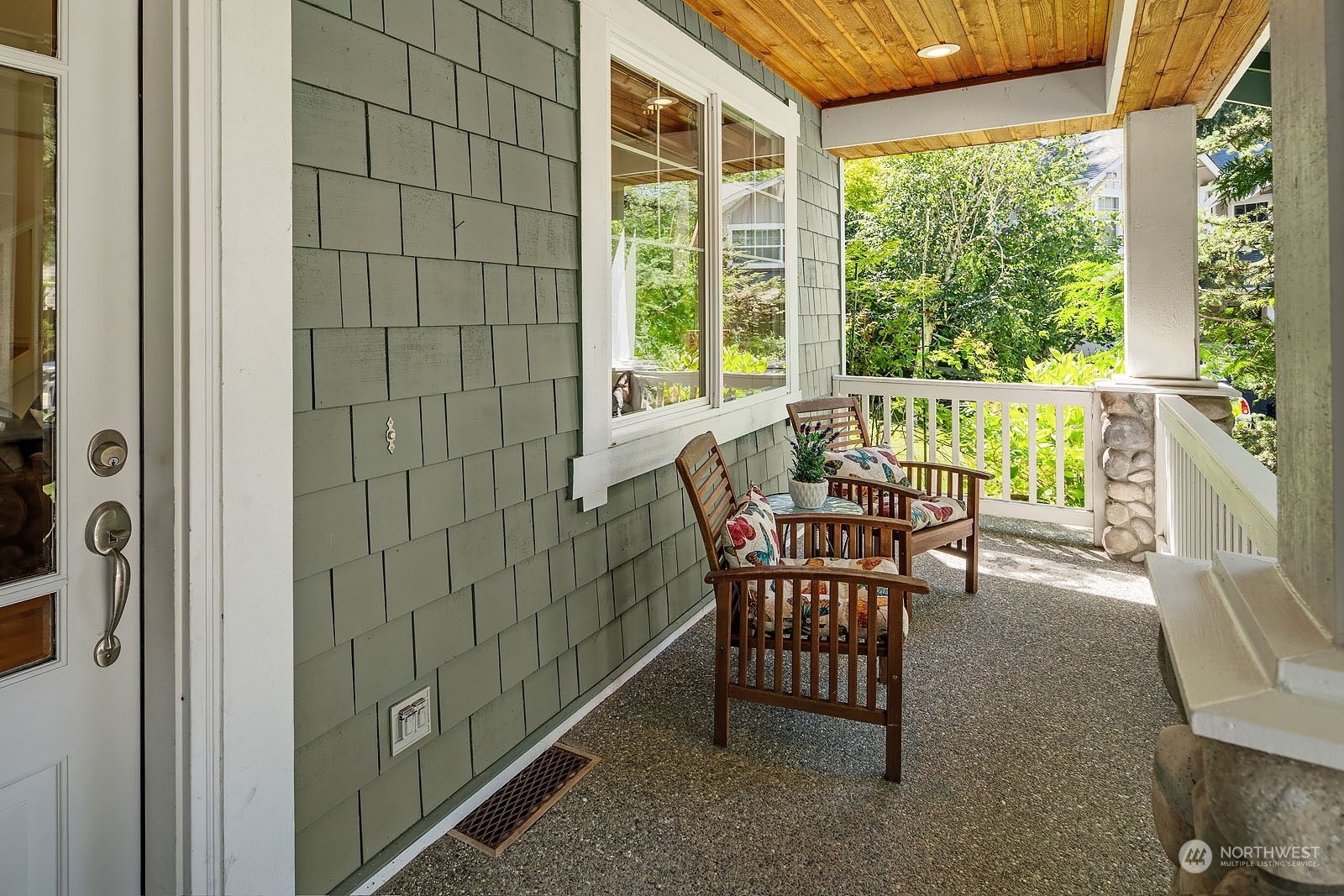 Property Photo: 3631 212th Place SE WA 98075