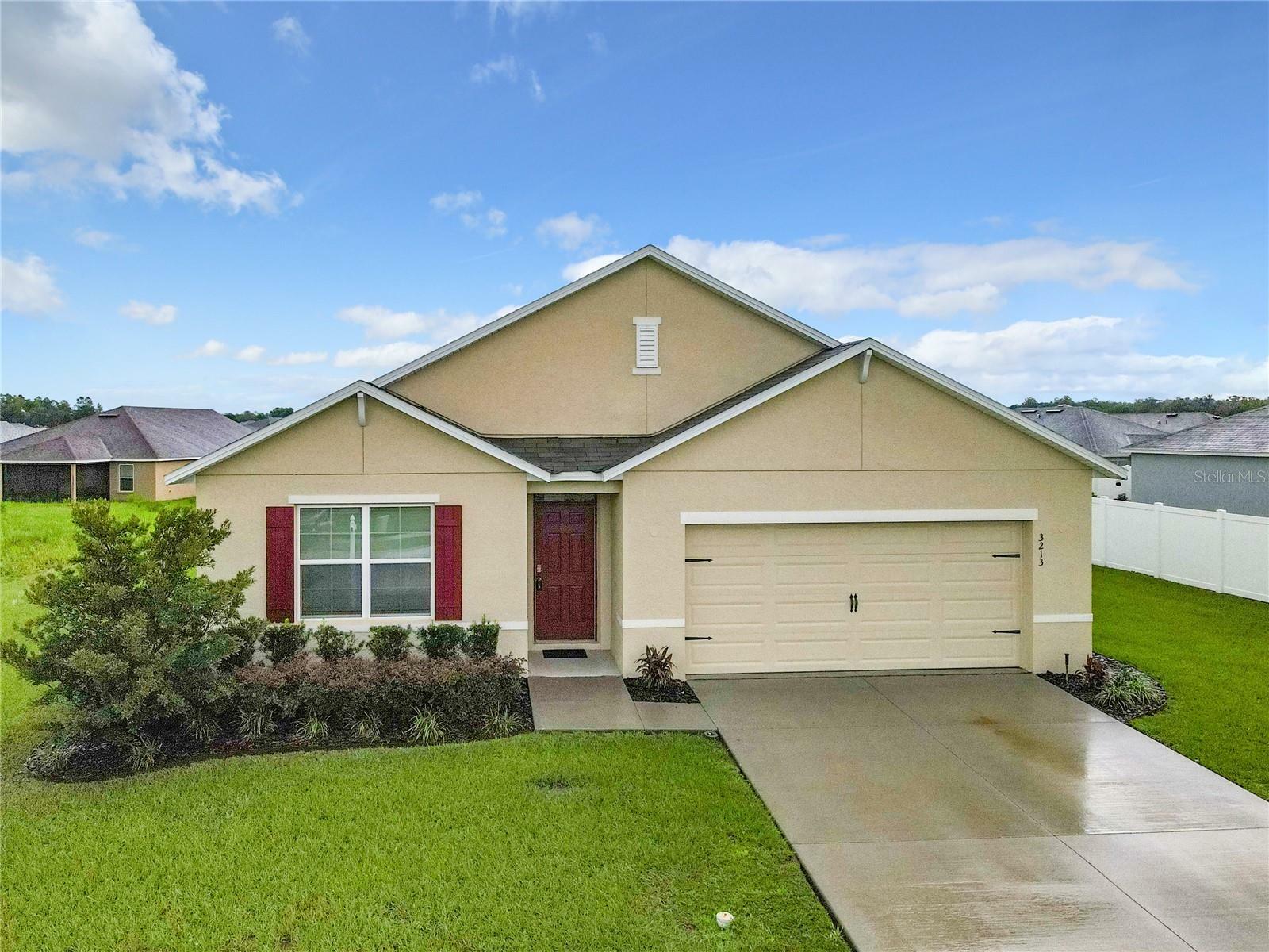 Property Photo:  3213 NE 42nd Road  FL 34470 