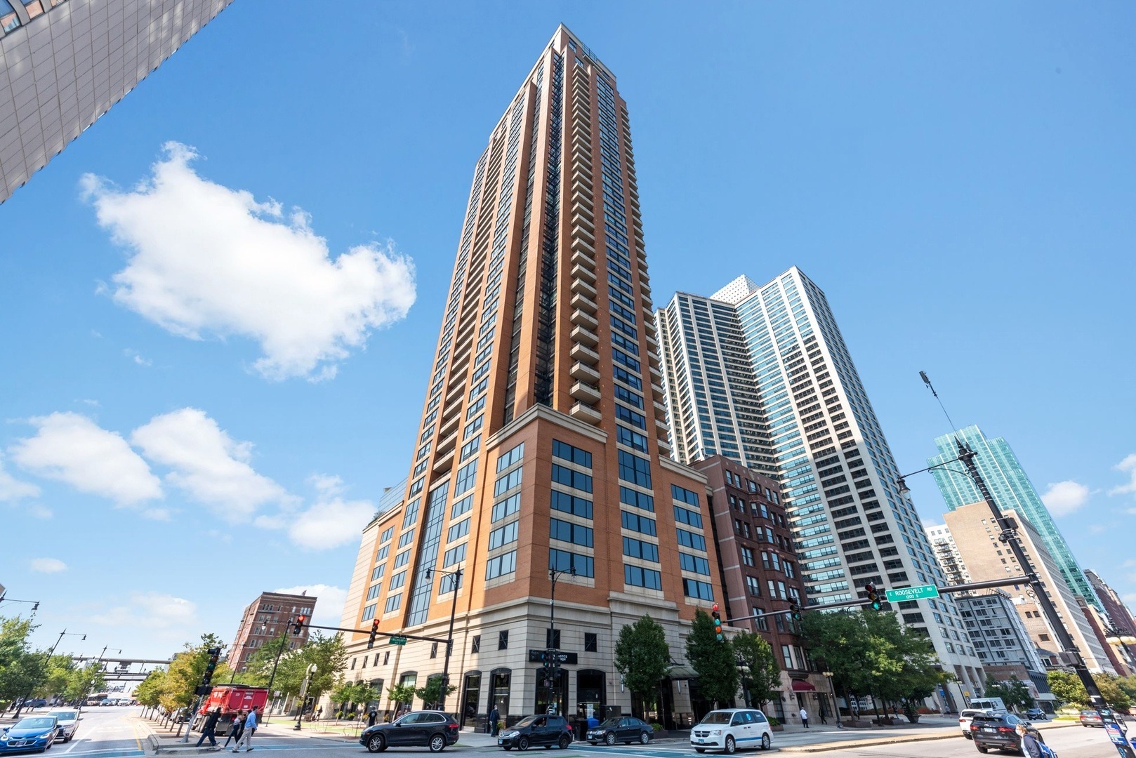 Property Photo: 1160 S Michigan Avenue 3403 IL 60605