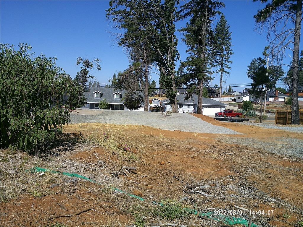 Property Photo:  883 Deer Creek Lane  CA 95969 