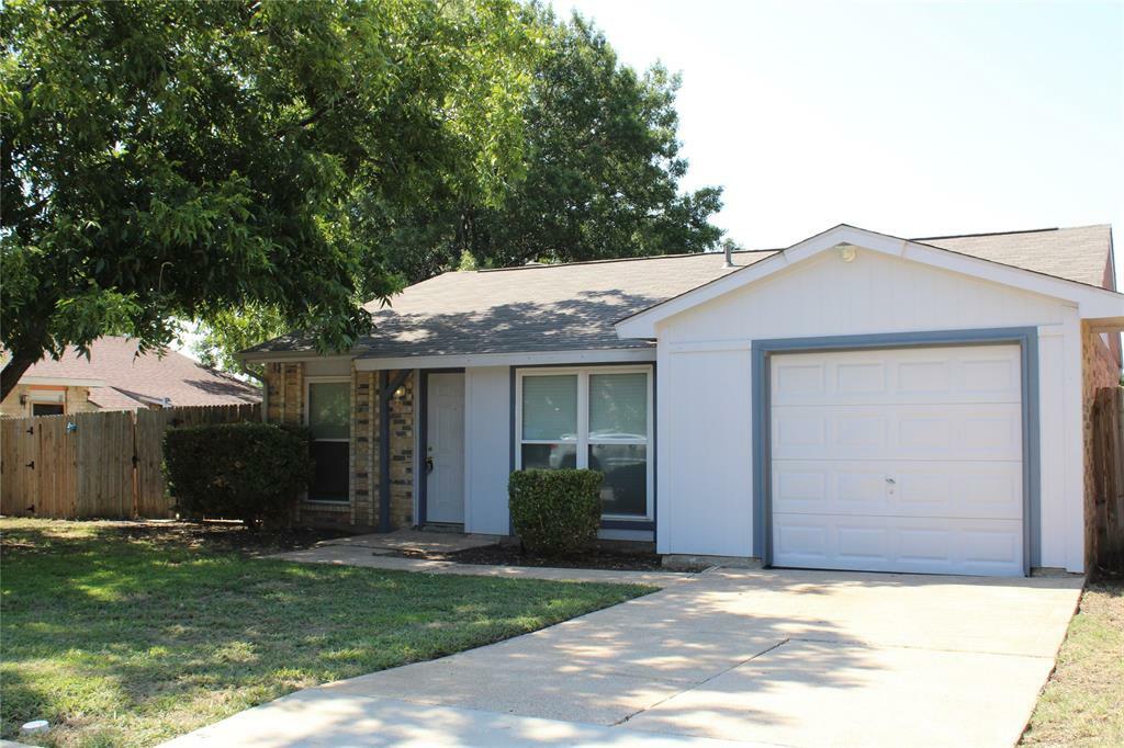 Property Photo:  4120 Spindletree Lane  TX 76137 