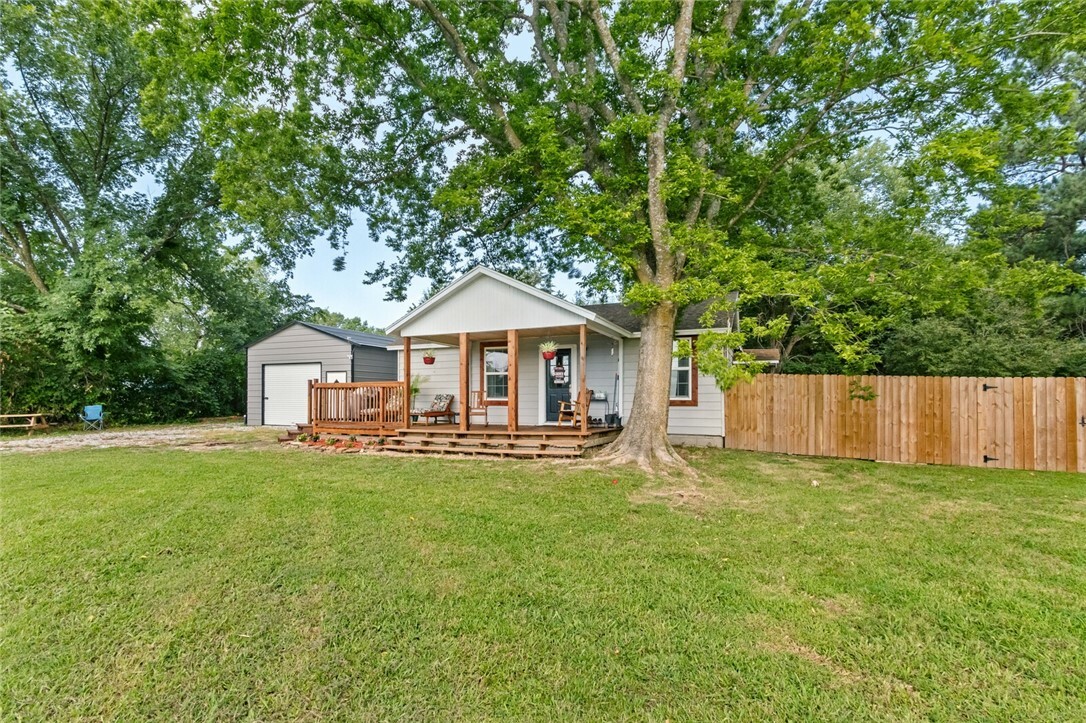 Property Photo:  1857 Riverview Drive  AR 72727 