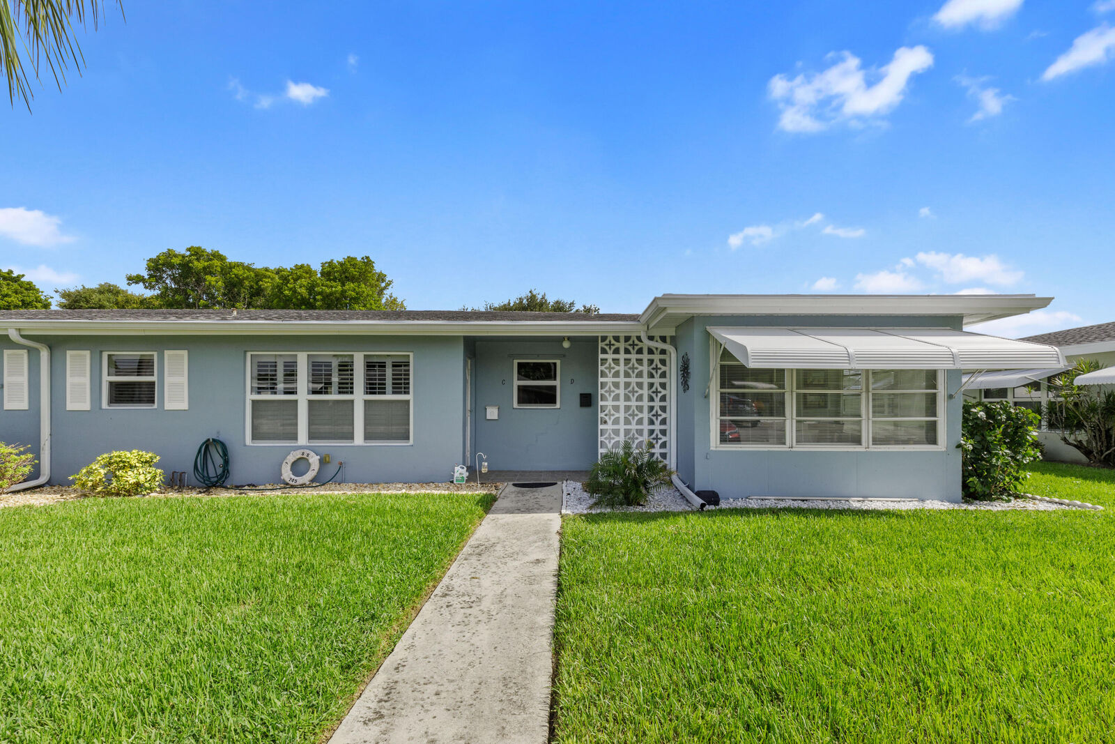 Property Photo: 245 High Point Court D FL 33435