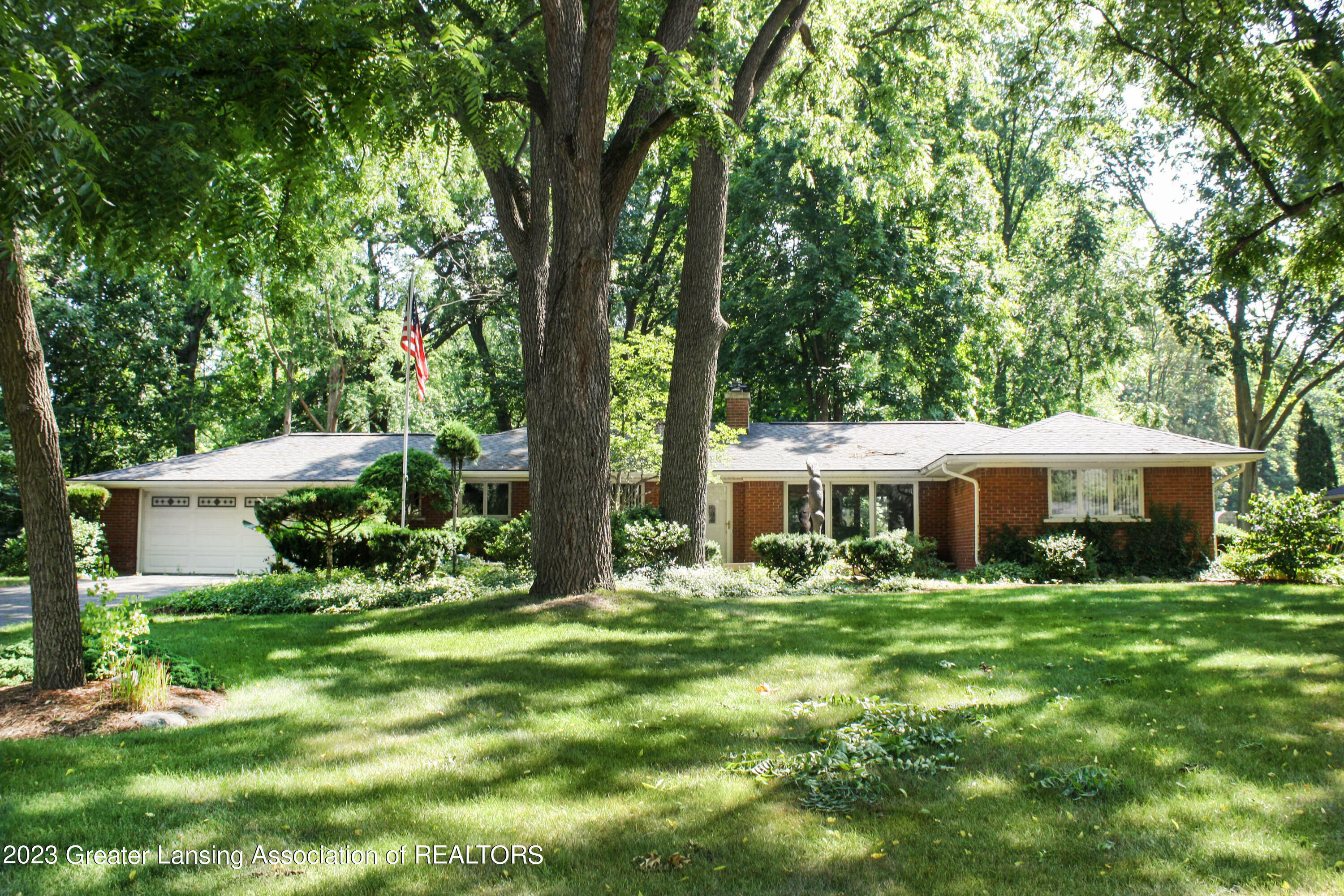 Property Photo:  1450 Hitching Post Road  MI 48823 