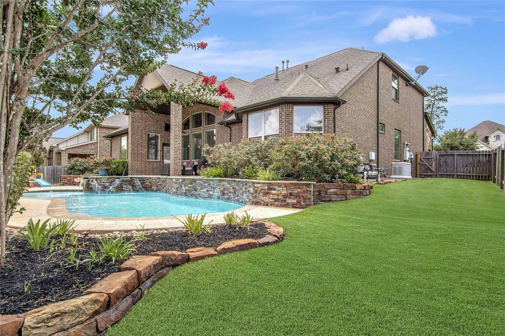 Property Photo:  2310 Ellis Park Lane  TX 77304 