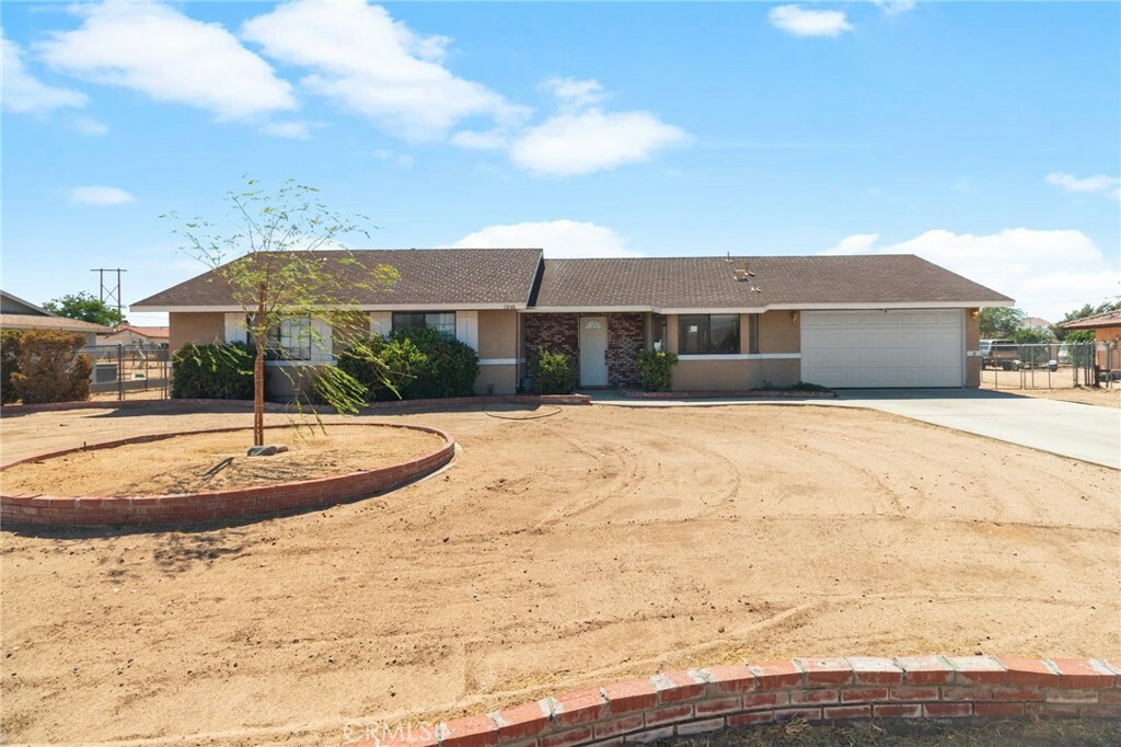 Property Photo:  11948 Chimayo Road  CA 92308 