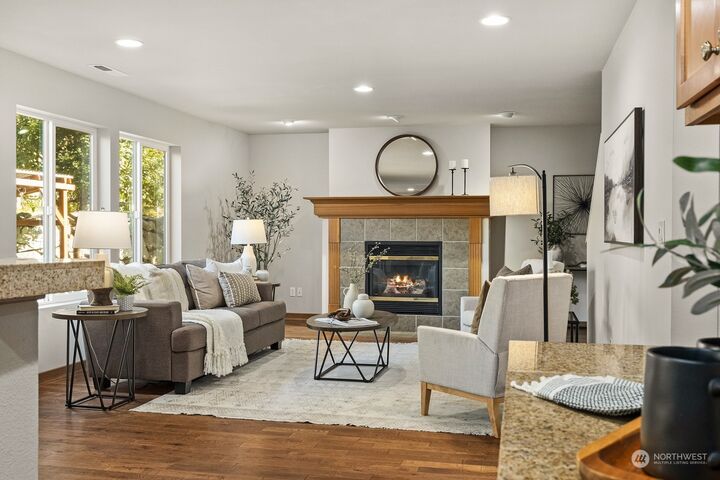 Property Photo: 7107 Allman Avenue SE WA 98065