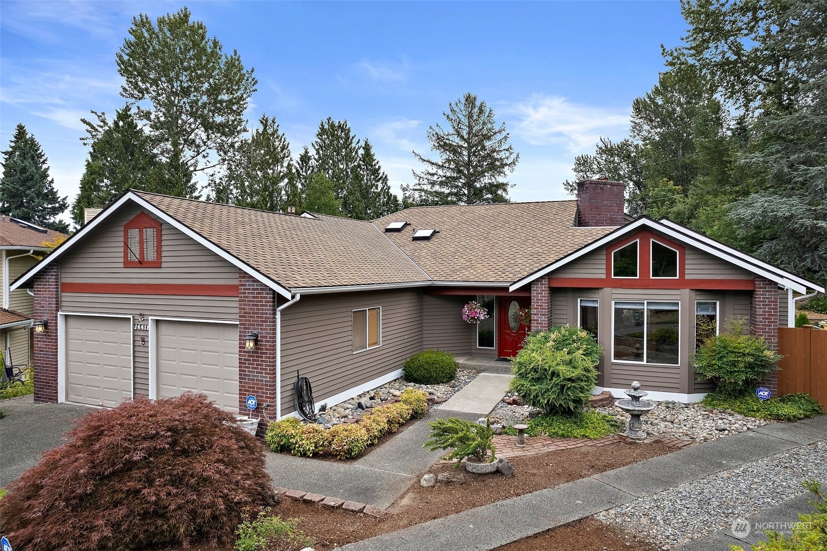 Property Photo:  14419 SE 256th Place  WA 98042 