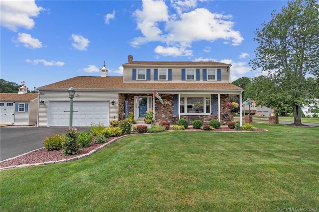 Property Photo: 9 Meadow View Drive CT 06109