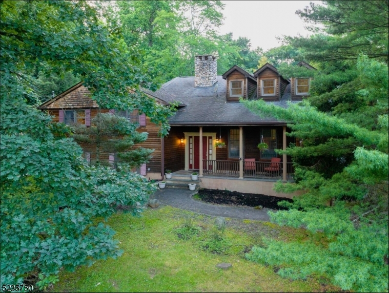 Property Photo: 13 Donnybrook Rd NJ 07645