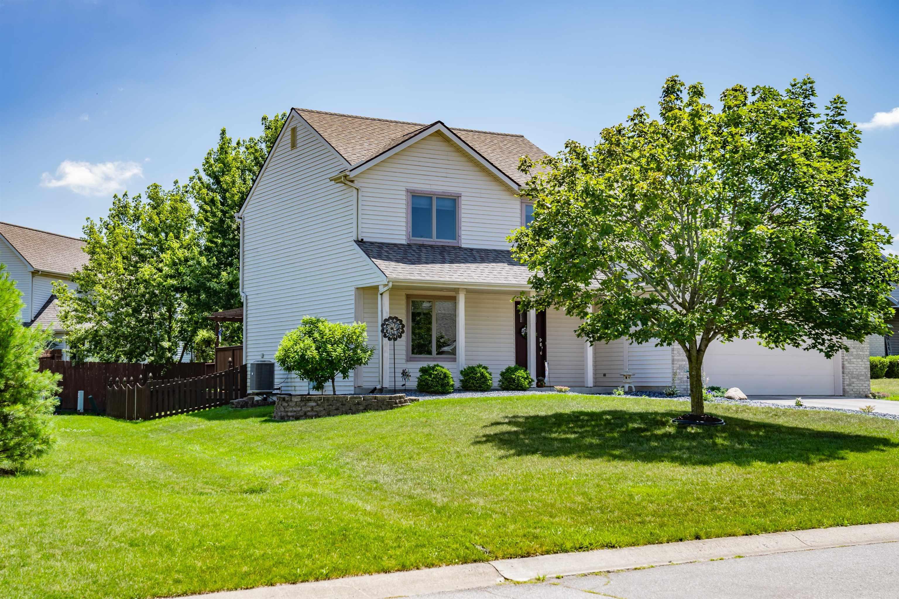 Property Photo: 11124 Tangle Trail IN 46845-8962