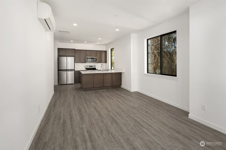 Property Photo:  129 1st Place SW 3  WA 98166 