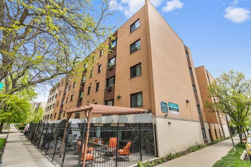 Property Photo: 6201 N Kenmore Avenue 501 IL 60660