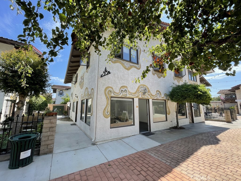 Property Photo:  7561 Center Avenue 15  CA 92647 