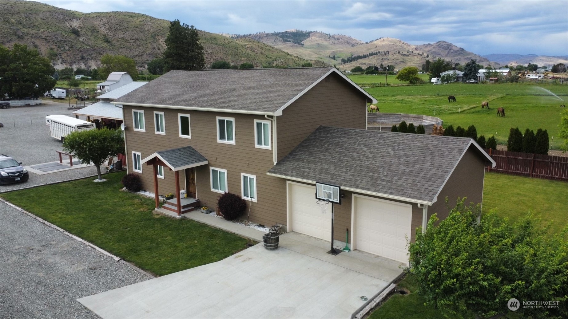 Property Photo: 12 S Kirkpatrick Road WA 98841