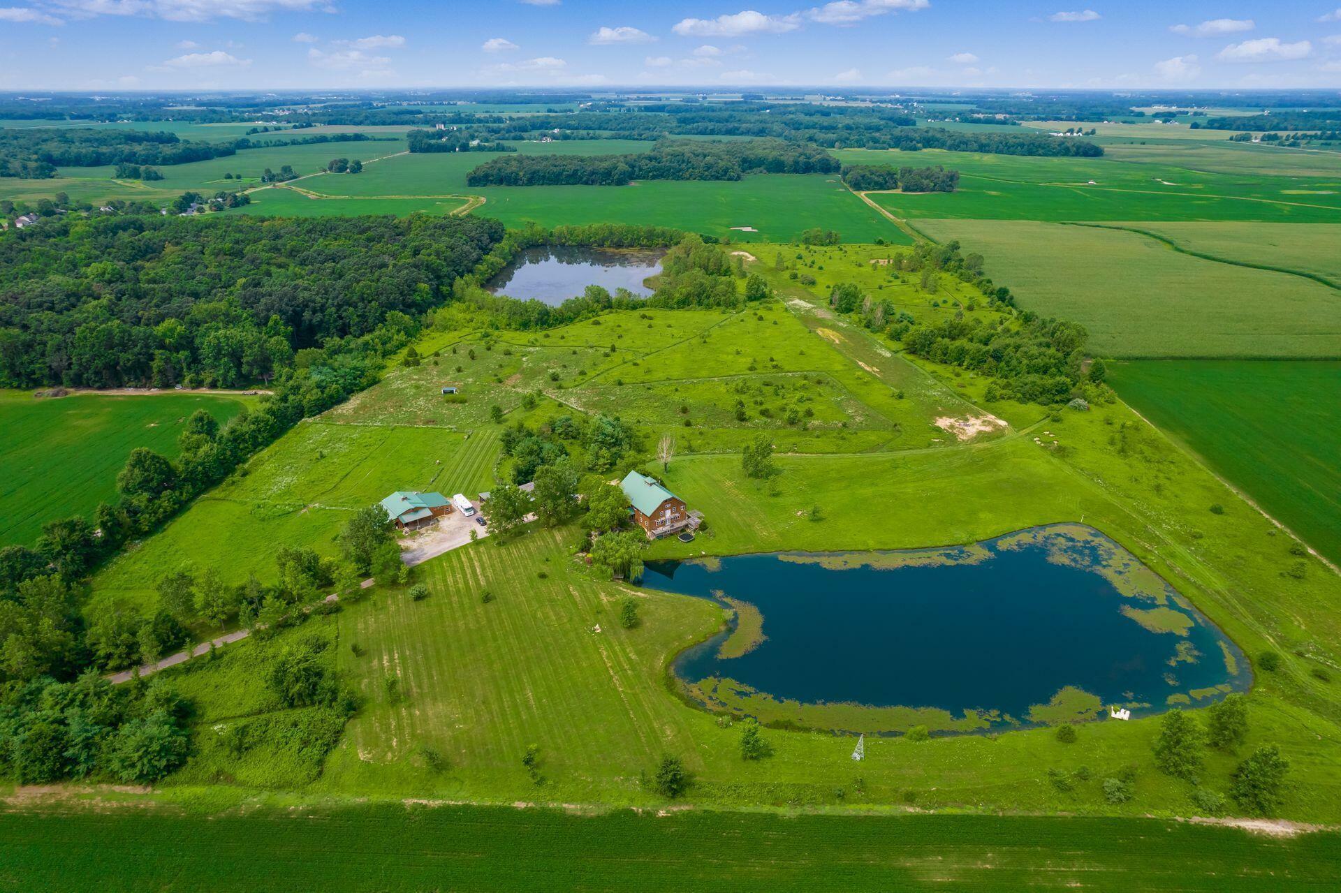 Property Photo: 1912 County Road 24 OH 43334
