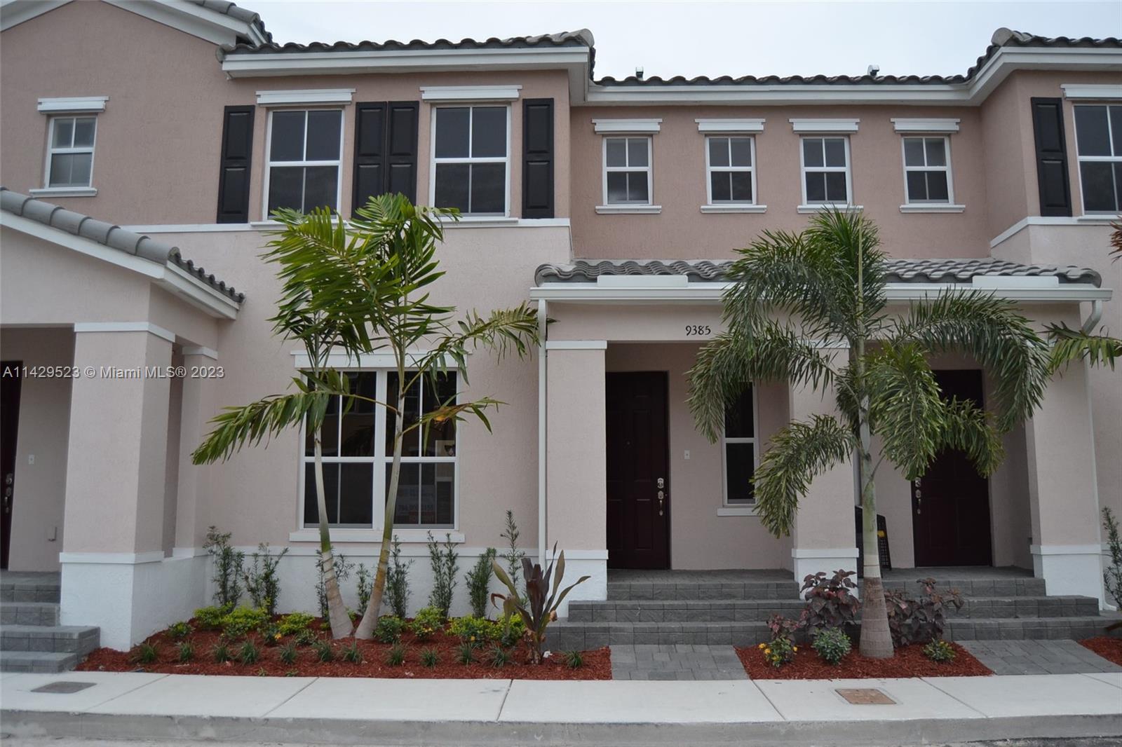 Property Photo:
