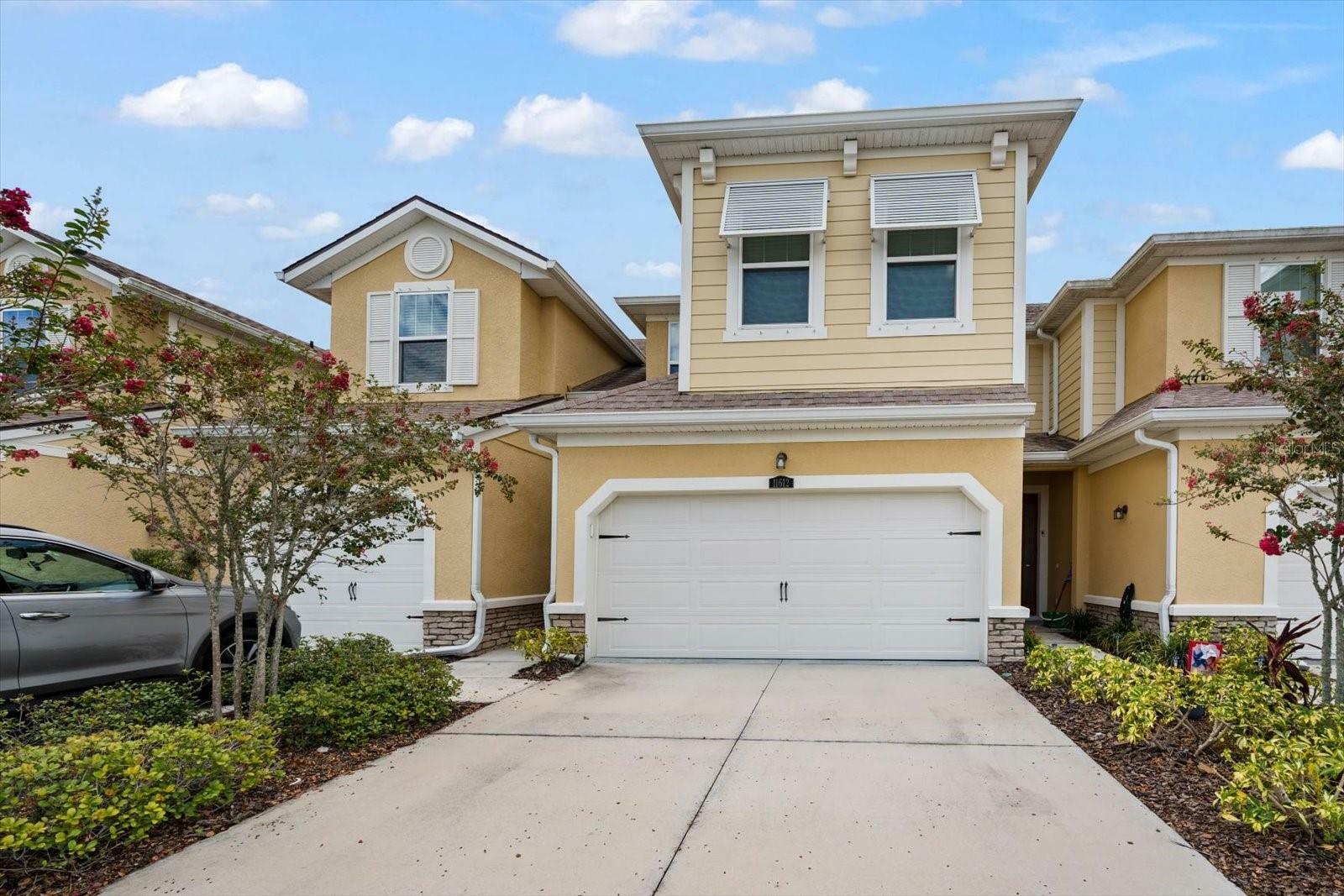 Property Photo:  11612 Rolling Green Drive  FL 34211 