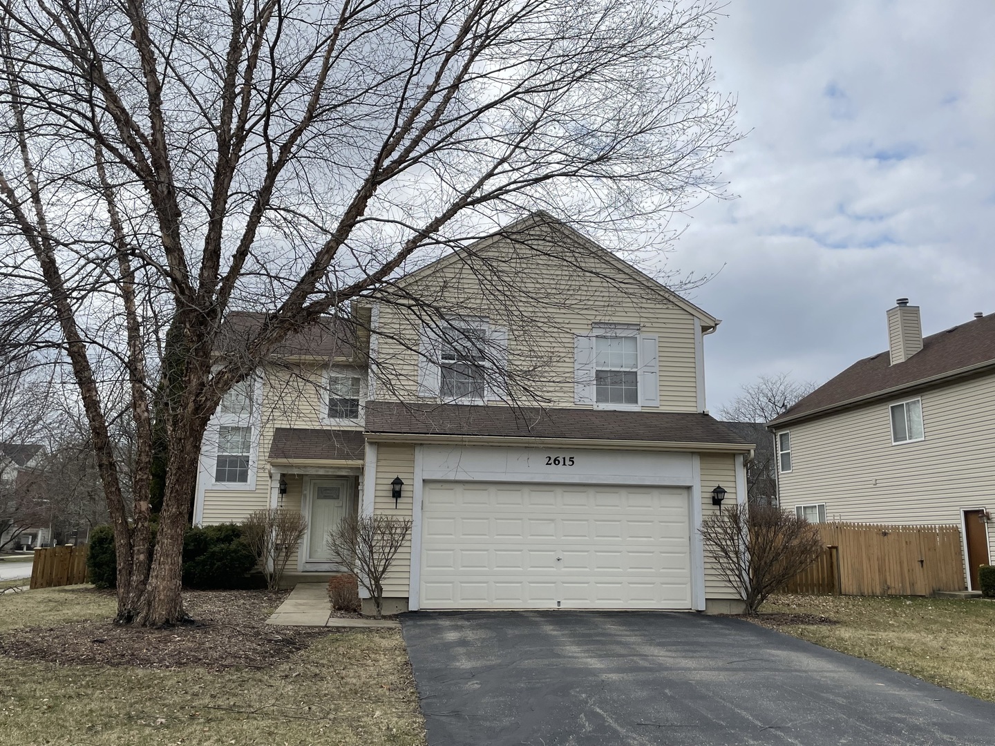 Property Photo:  2615 Lexington Lane  IL 60540 