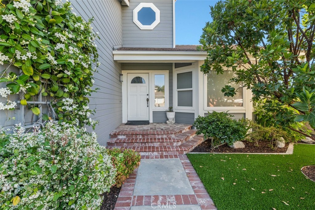 Property Photo: 25855 Windsong CA 92630