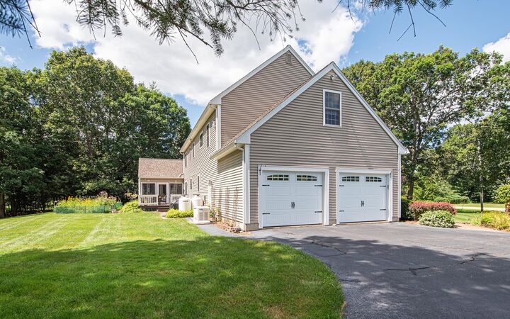 Property Photo:  41 Pillsbury Pasture Road  NH 03848 