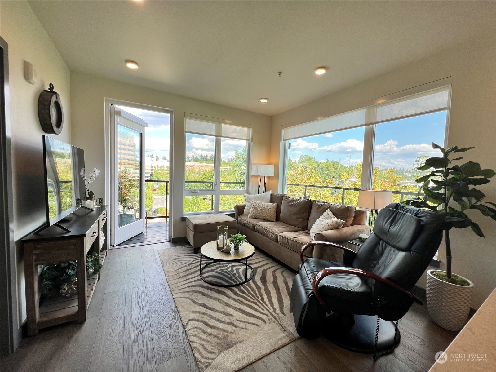 11903 NE 128th Street 614  Kirkland WA 98034 photo