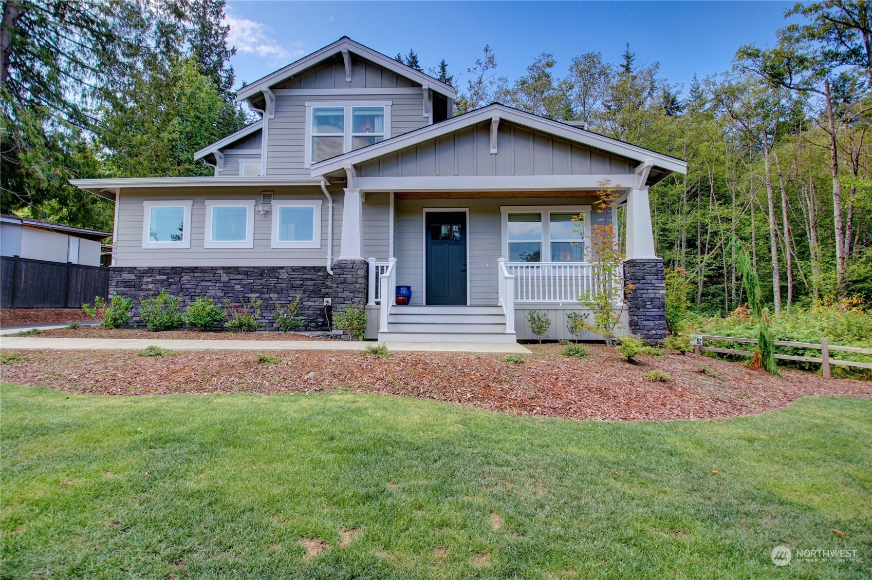 Property Photo:  2906 Cody Avenue  WA 98225 