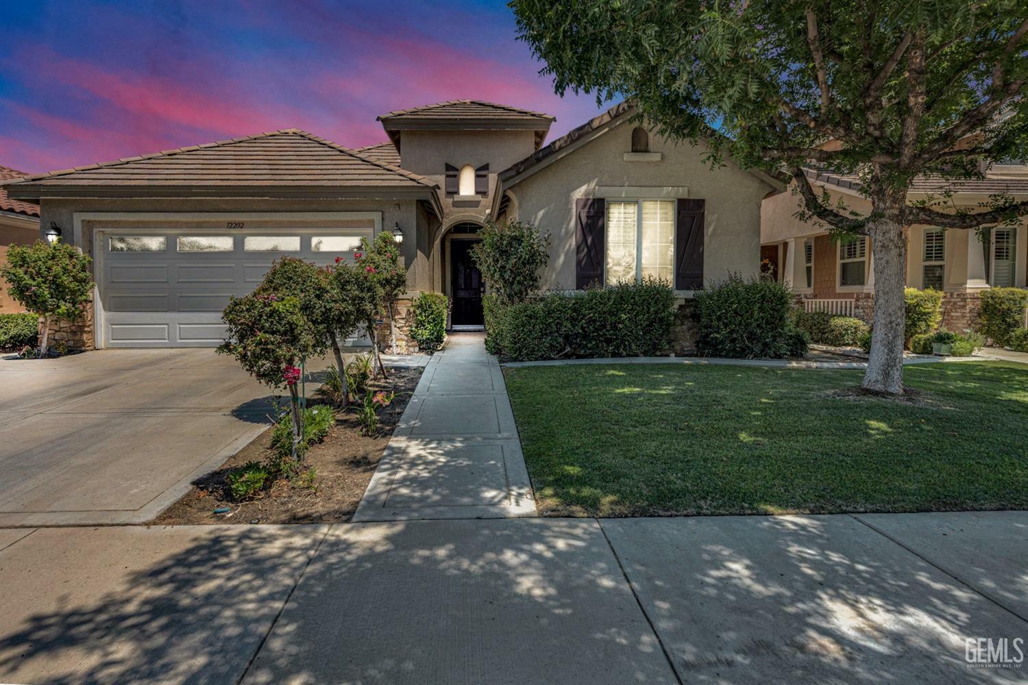 Property Photo:  12202 Winger Street  CA 93312 