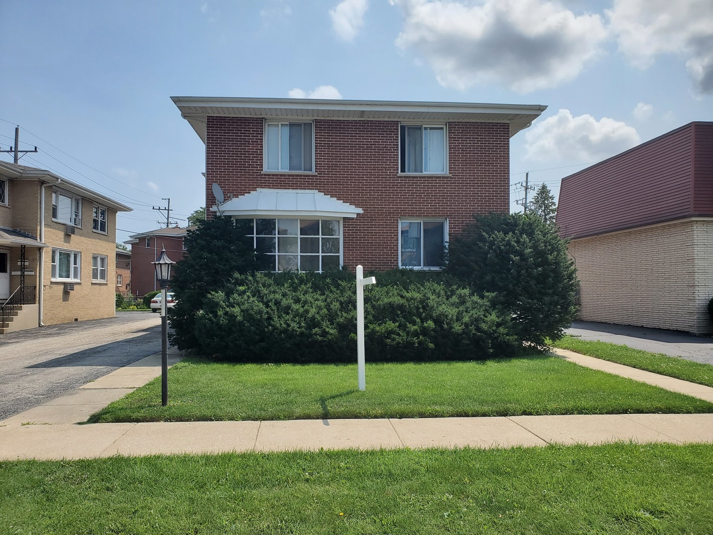 Property Photo: 4431 Prairie Avenue IL 60513