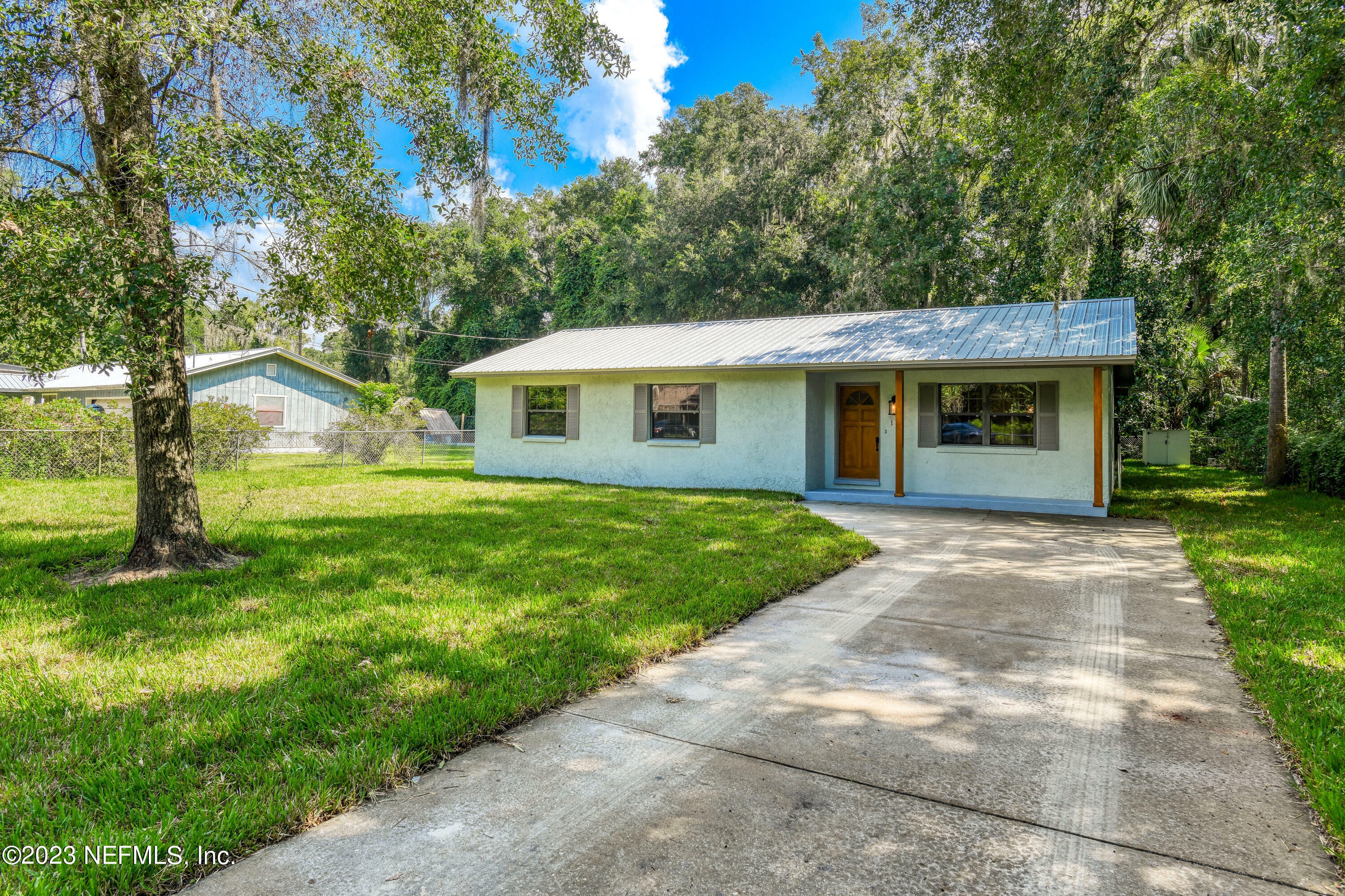 Property Photo:  112 Woodlawn Road  FL 32189 