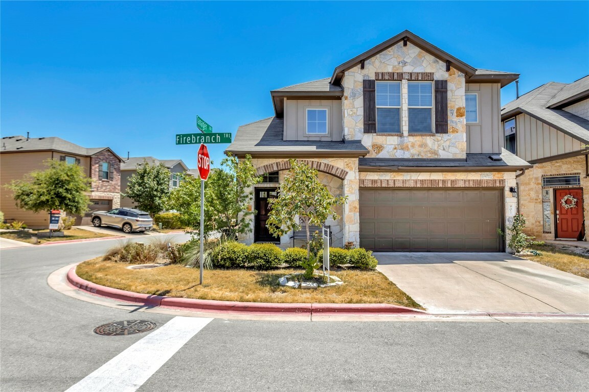 Property Photo: 901 Firebranch Trail 101 TX 78748
