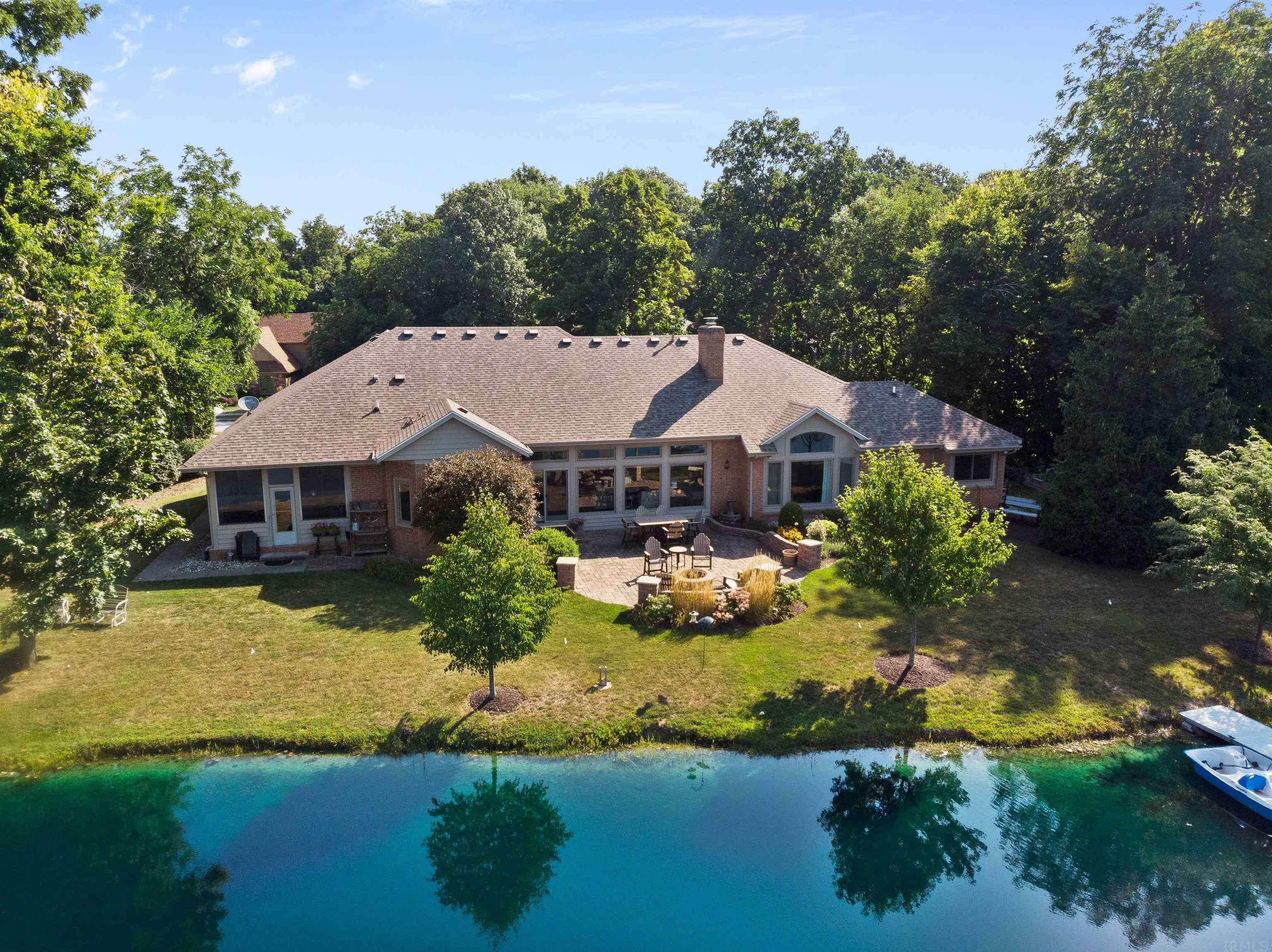 Property Photo: 2810 Meadow Stream IN 46825