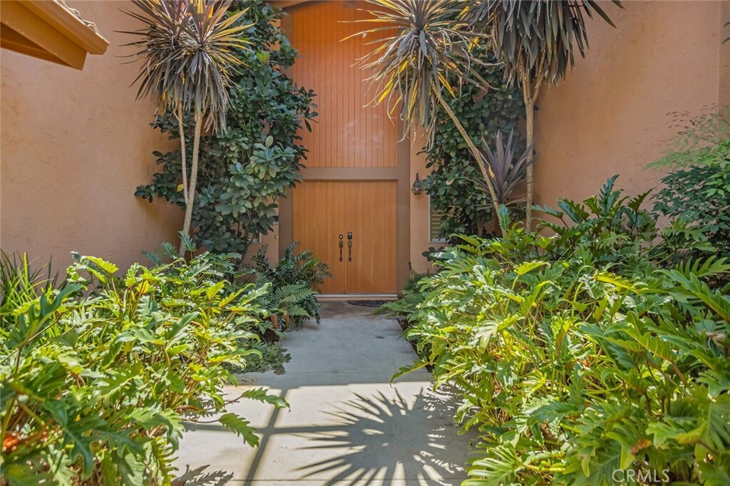 Property Photo:  2035 E Mission Road  CA 92028 