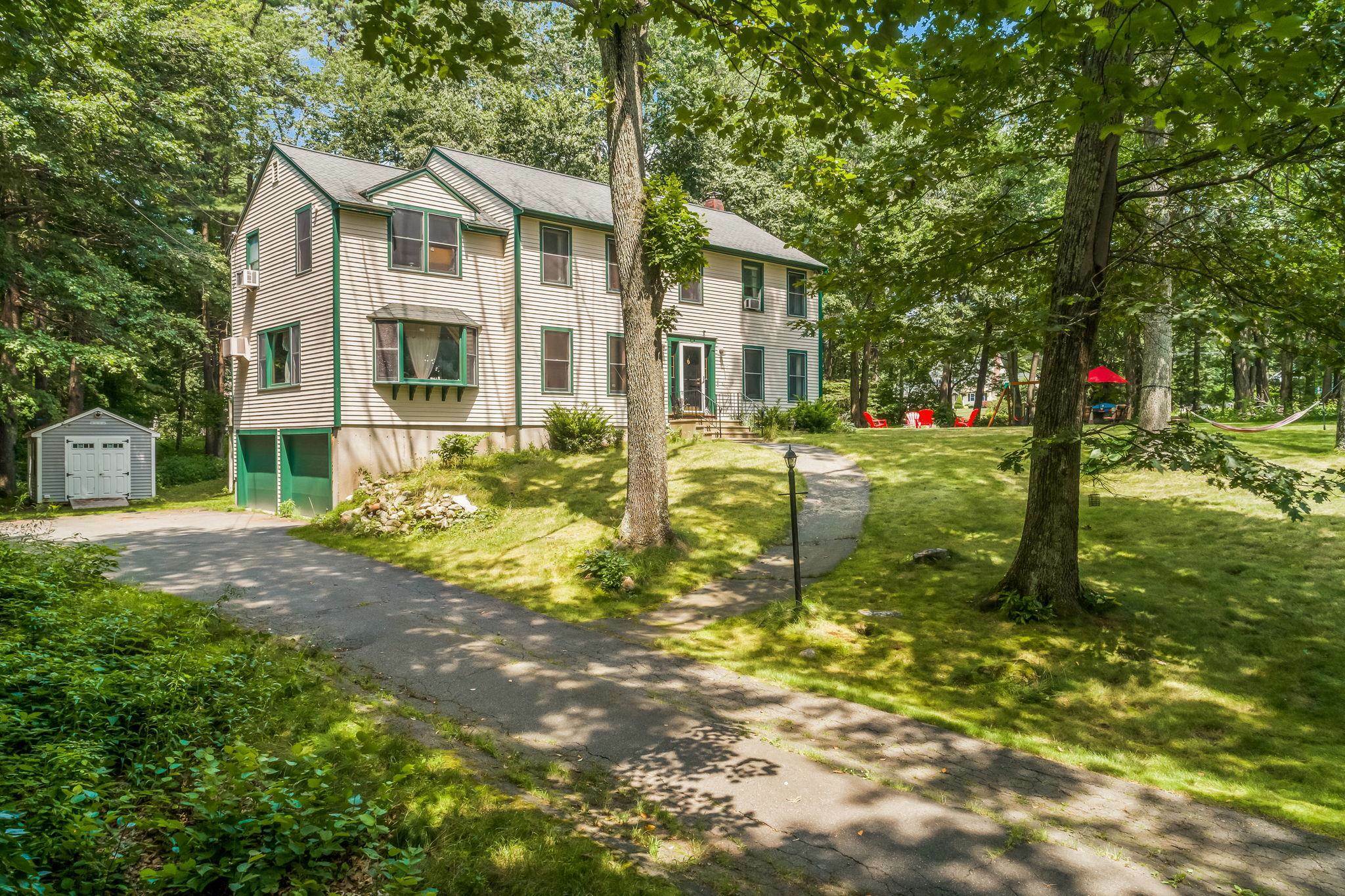 Property Photo: 8 Meadowbrook Road NH 03038