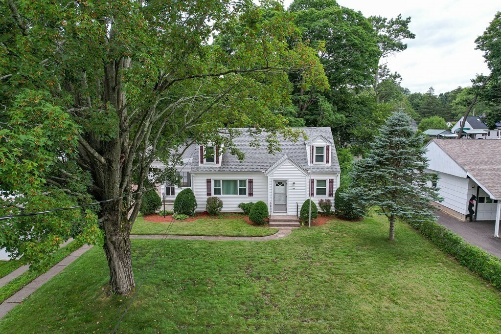 Property Photo:  25 Fernwood  MA 01077 