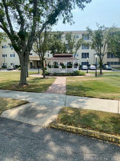 75 Washington Avenue 4-304  Hamden CT 06518 photo