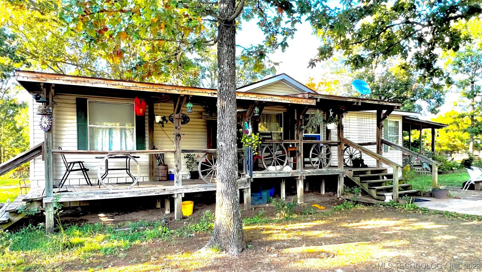 Property Photo: 99741 S 4486 Road OK 74435