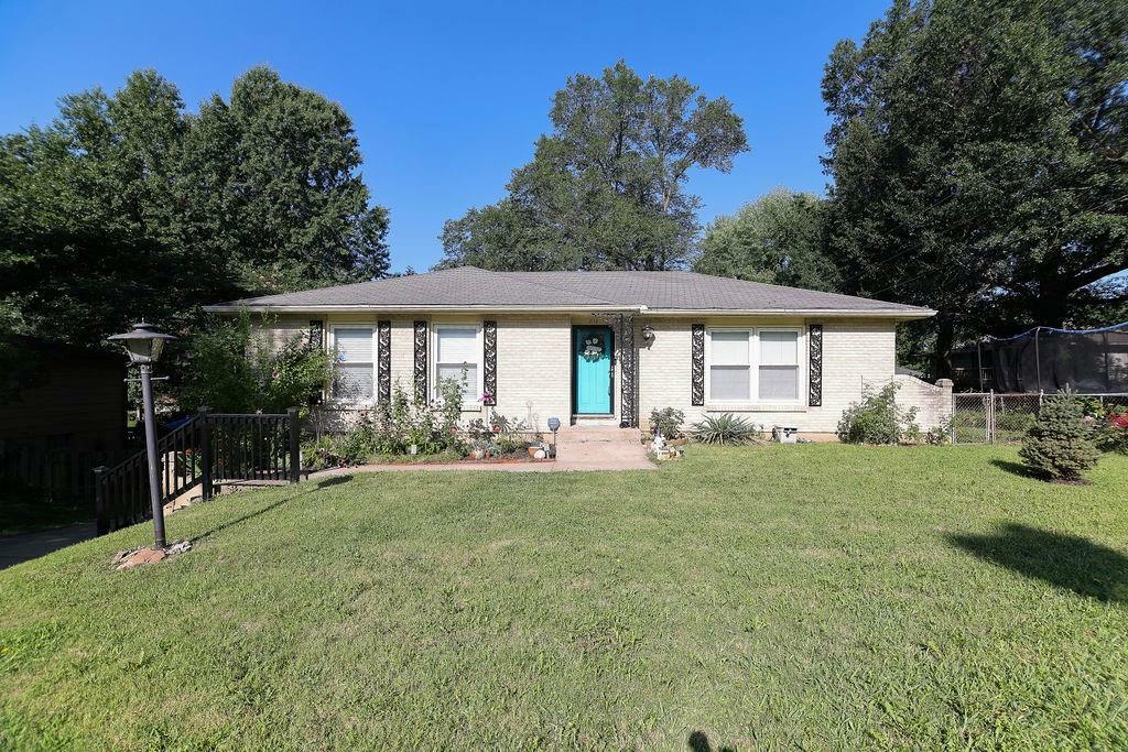 Property Photo:  2112 N 75th Terrace  KS 66109 