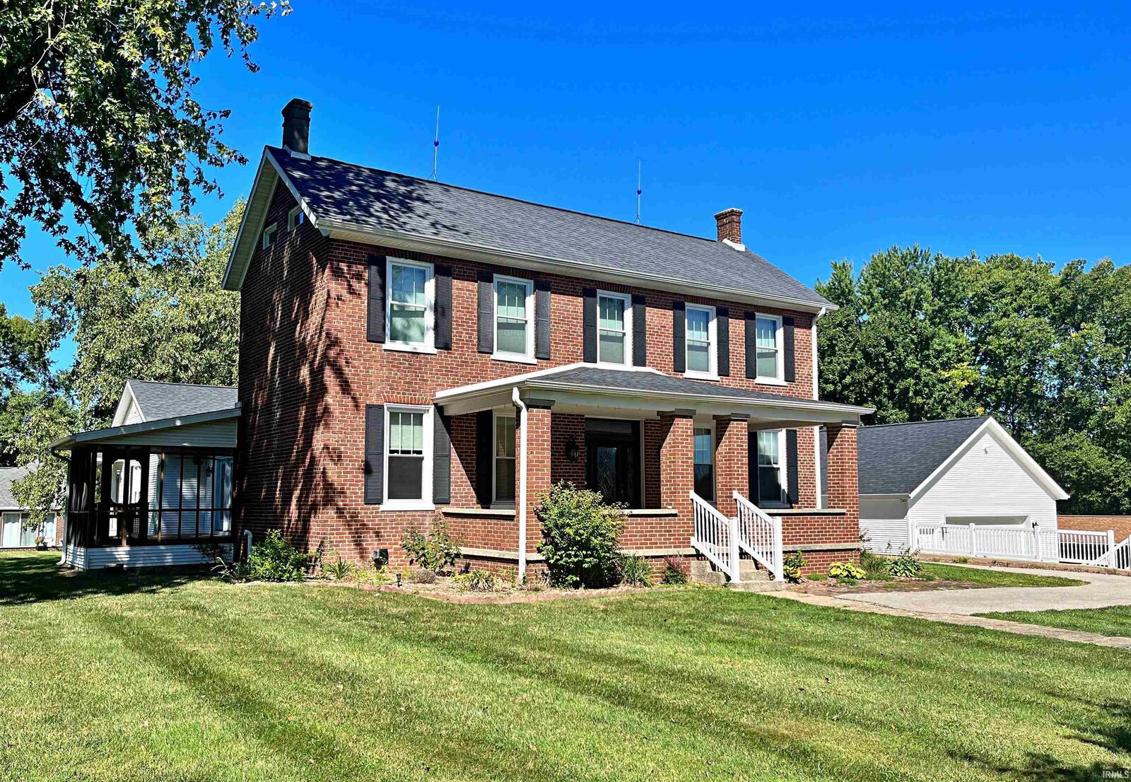 Property Photo:  1351 N 100 W  IN 47501 