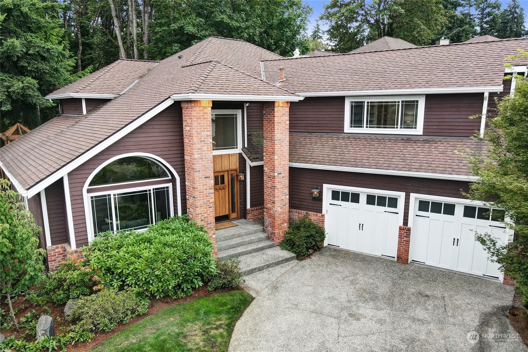 Property Photo: 15005 86th Avenue NE WA 98028