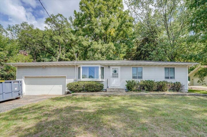 W11348 County Road V  Lodi WI 53555 photo