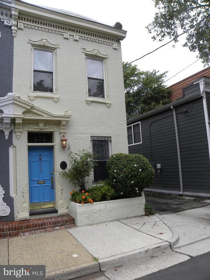 222 N Patrick Street  Alexandria VA 22314 photo